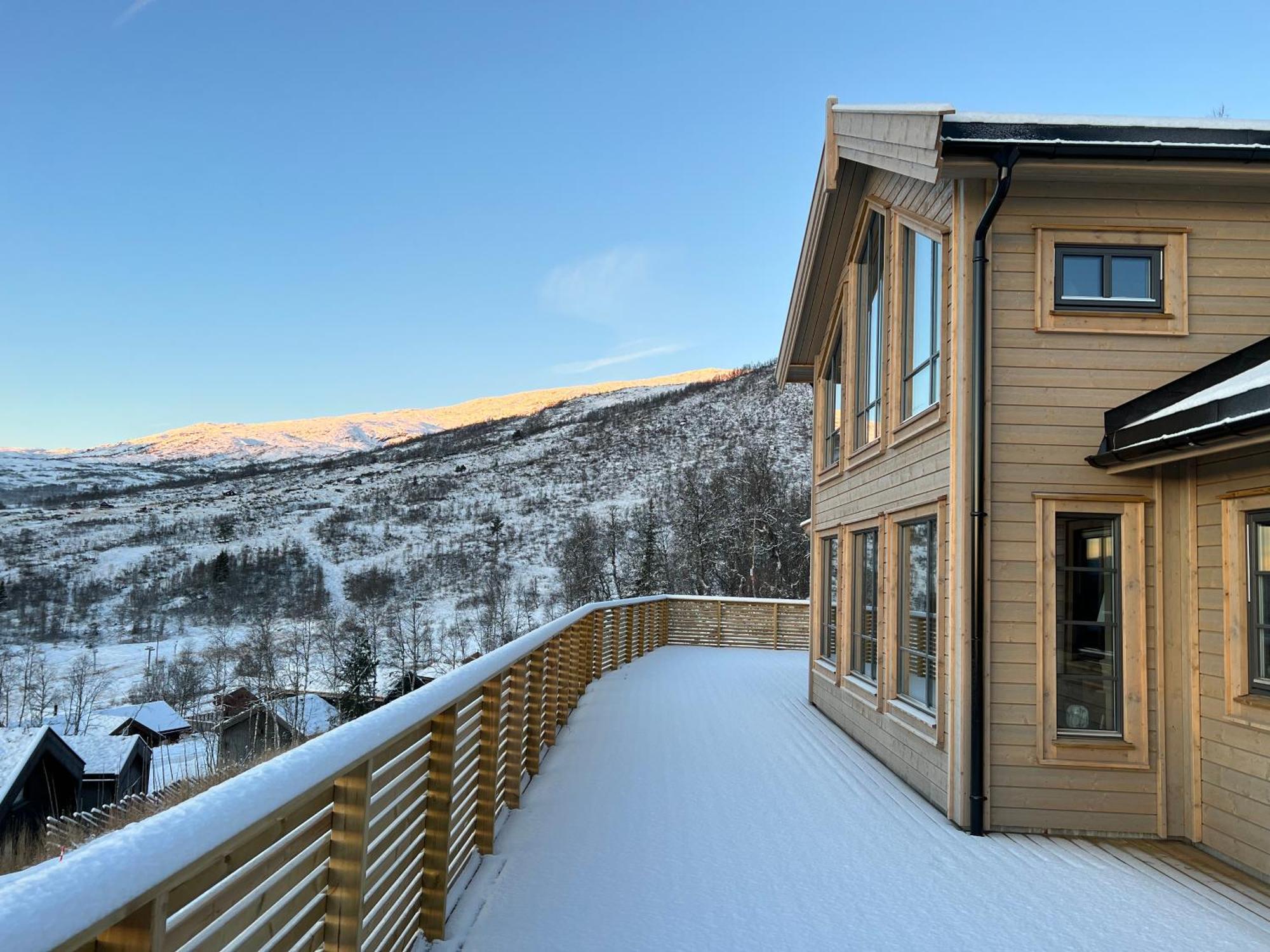 Nyoppført hytte med panoramautsikt Sogndal Eksteriør bilde
